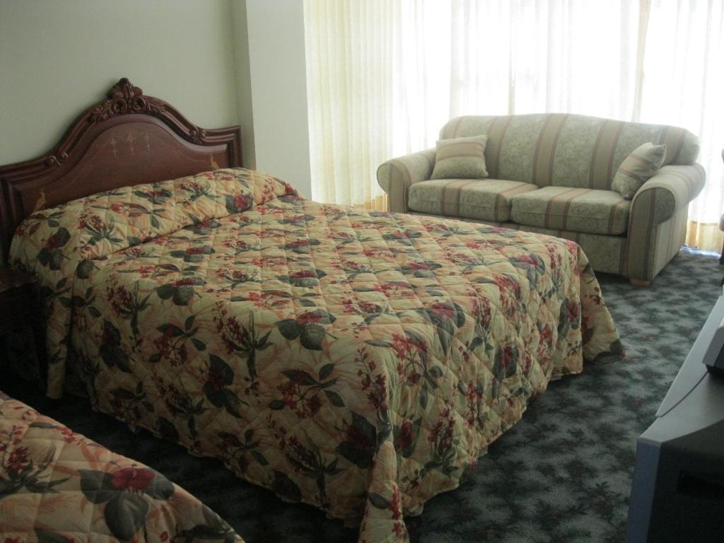 Hotel Eden By Bluebay Oruro Ngoại thất bức ảnh